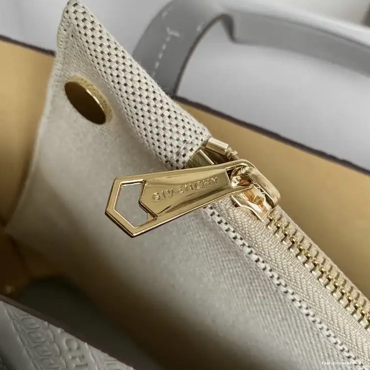 Fashionrep 20GV11154 Givenchy Bag 0501